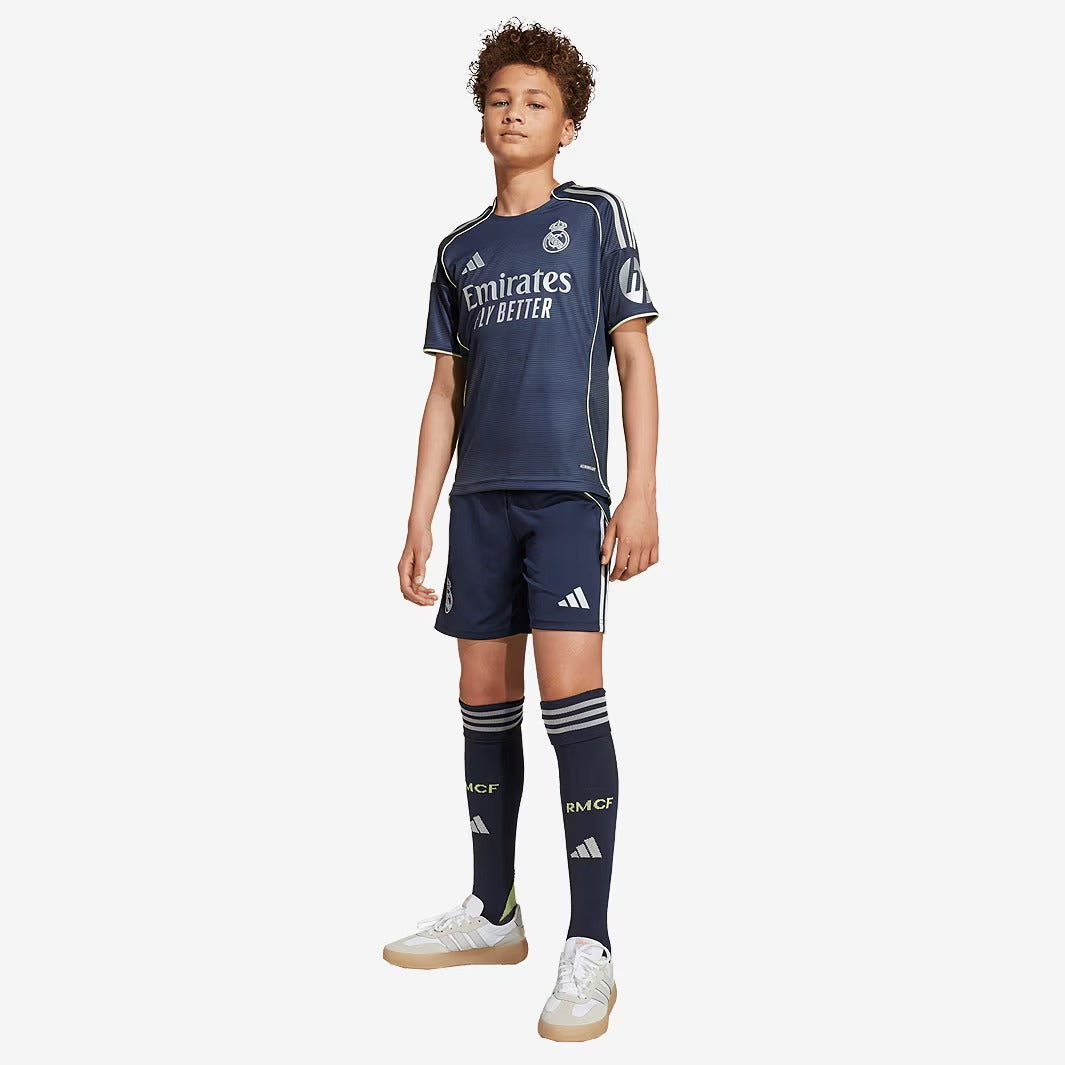 Conjunto Infantil Real Madrid 2025/26 II