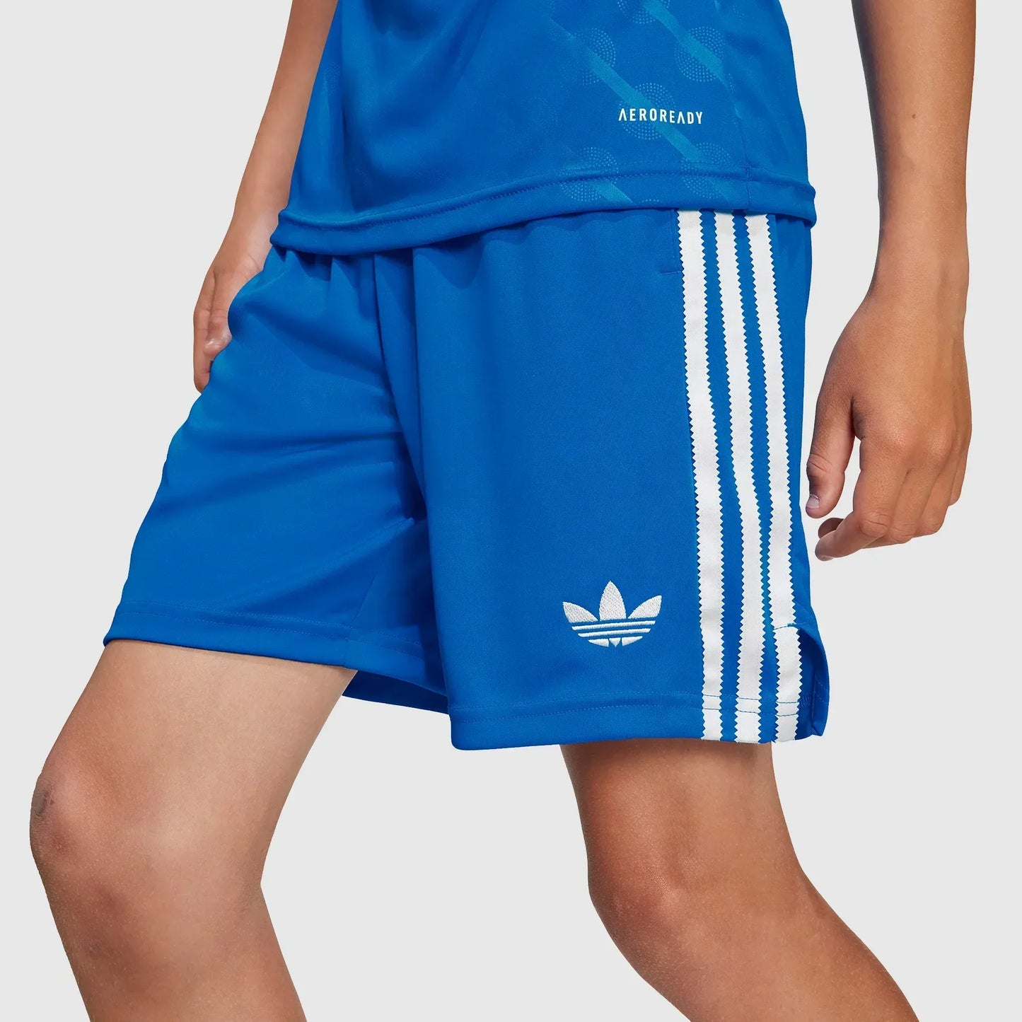 Conjunto Infantil Real Madrid 2025/26 III