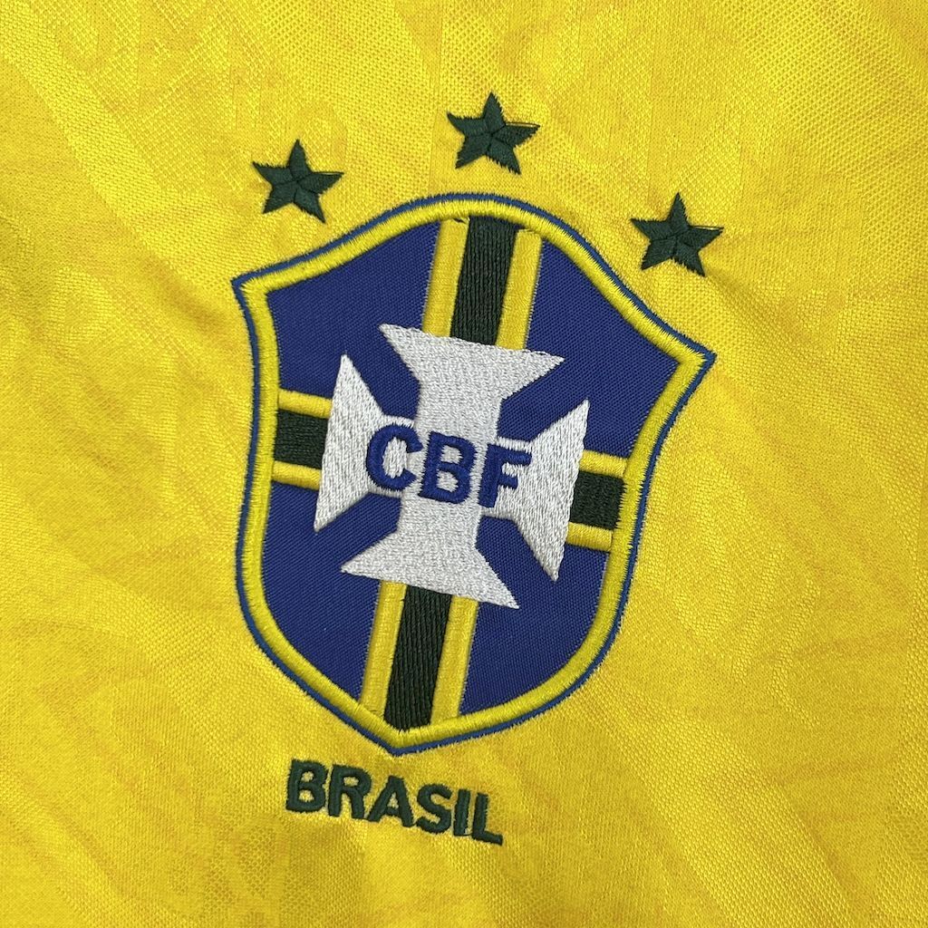 Camisa Retrô Seleção Brasil 1991/92 I