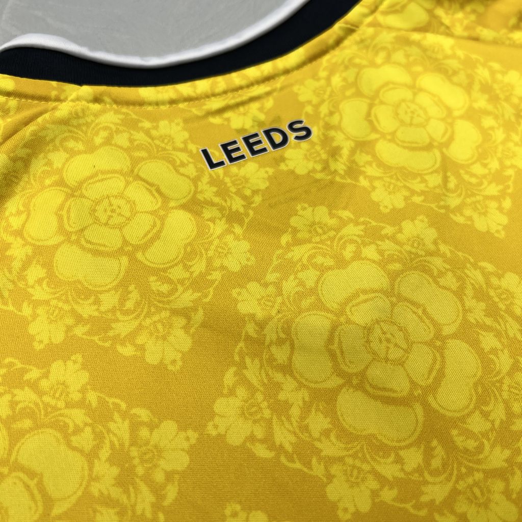 Camisa Leeds United 2026/27 II Torcedor
