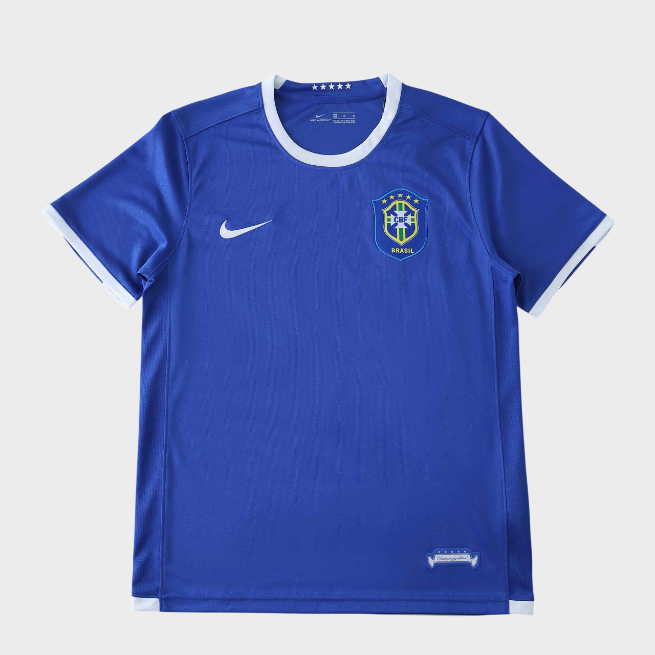 Camisa Retrô Seleção Brasileira Reserva 2006
